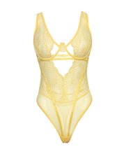 Tiana Scallop Lace & Mesh Underwire Teddy - Pale Banana L/XL
