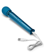 Le Wand Petite Rechargeable Massager